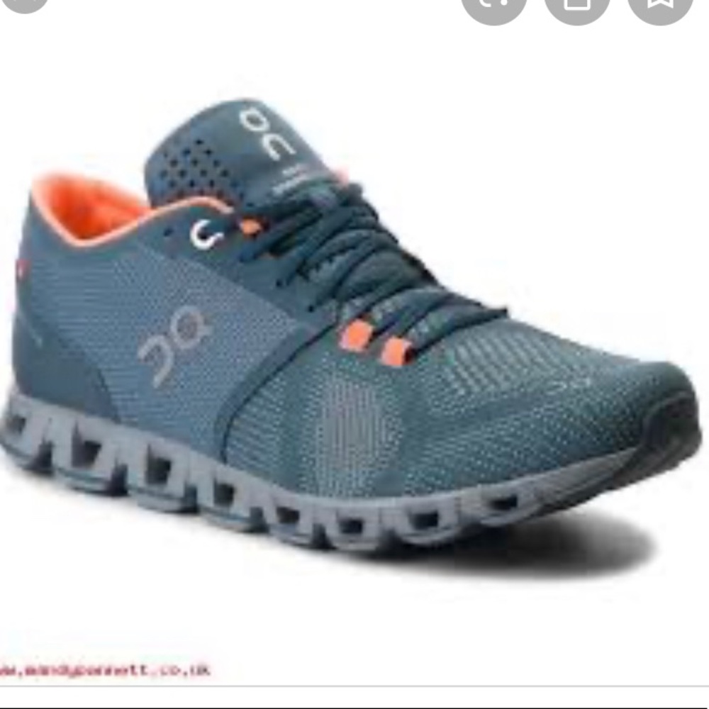 ON-running Cloud X shoe